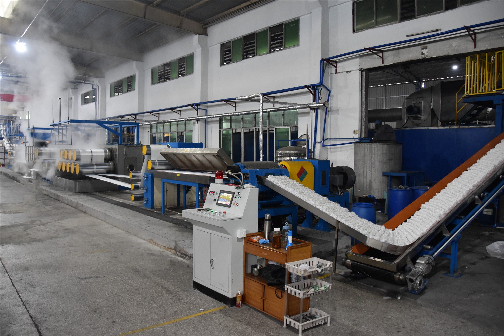 Polyester Two Dimensional Hollow Staple Fiber Production Line